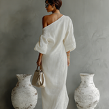 Elegantné off-shoulder šaty z bavlnenej-lenovej zmesi v slonovinovej farbe s voľným strihom