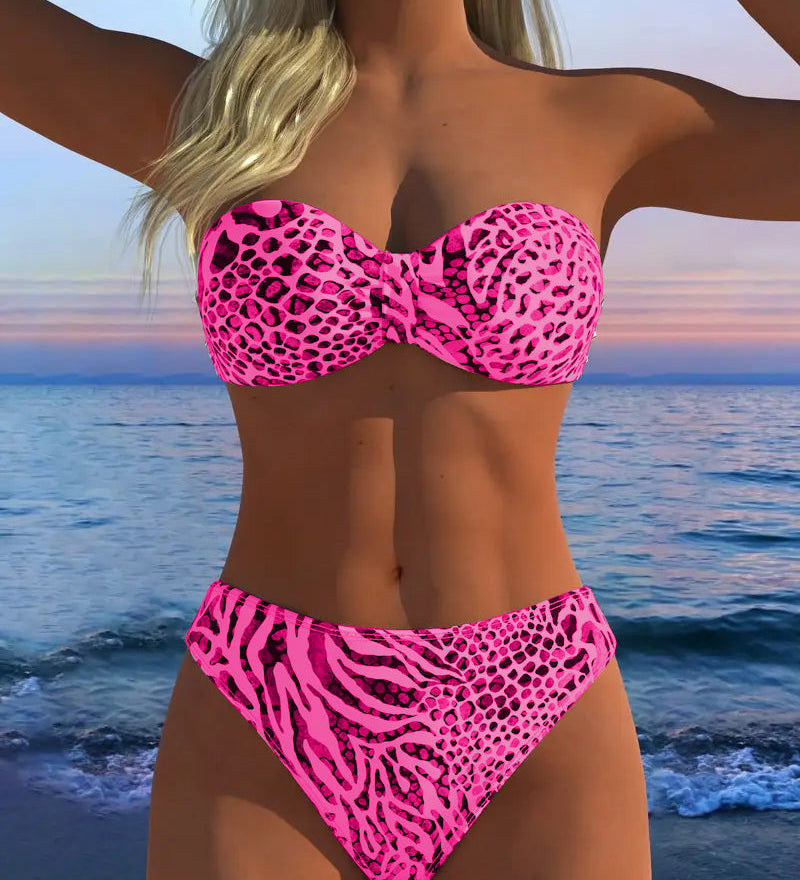 Sexy bikiny s leopardím vzorom v dvoch častiach