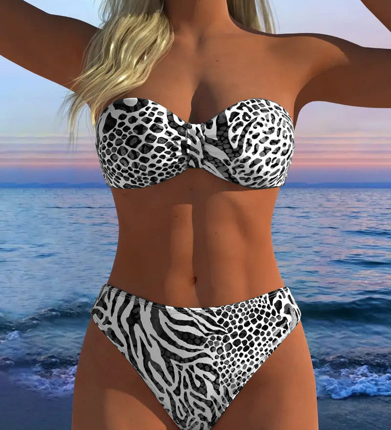Sexy bikiny s leopardím vzorom v dvoch častiach