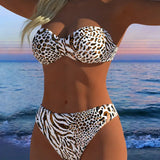 Sexy bikiny s leopardím vzorom v dvoch častiach