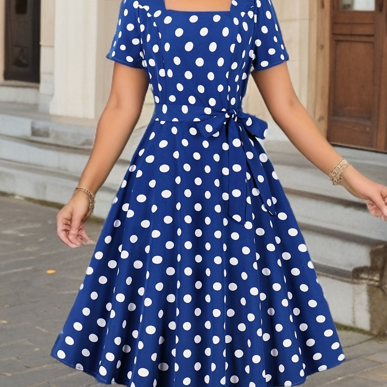 Marguerite™ | Elegantná pohodlná bodkovaná róba nadčasového strihu