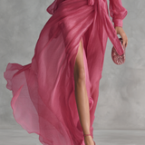 Aurea - Vestido de chiffon rosa com decote em V