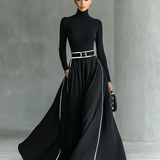 Čierne Maxikleid s Bielymi Švami, Vysokým Golierom, Dlhými Rukávmi a Tvarovaným Strihom