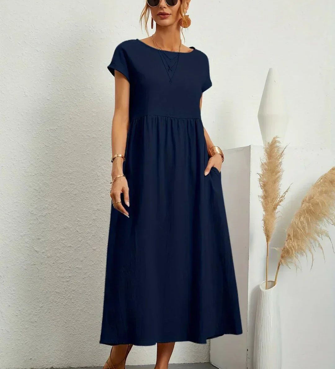 Gabrielle™ — Midi šaty s plynulým strihom a nadčasovou eleganciou