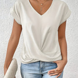 MEIKA™ – Klasický top s detailom twist a výstrihom do V
